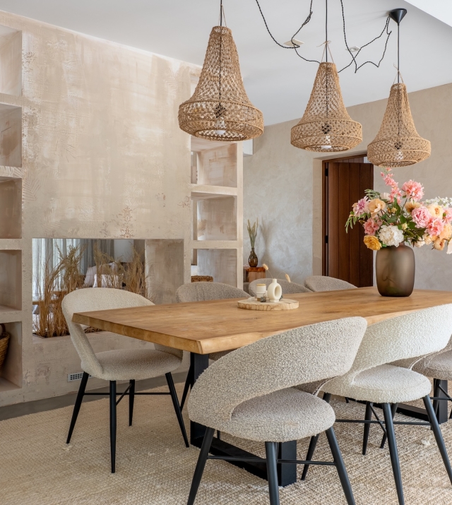 Resa Estates port des Torrent sale koop finca Ibiza living.jpg